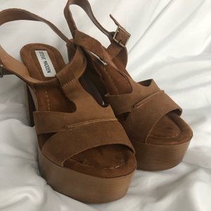 Steve Madden brown chunky heel